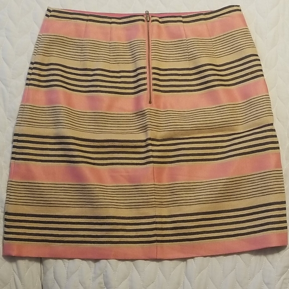 Loft skirt - Picture 3 of 3